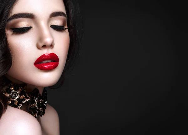 Permanent Jewelry Appleton Style Guide
