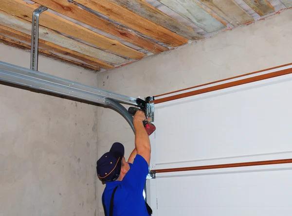 Dependable Garage Door Repair Denton for Daily Use